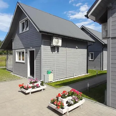 Holiday home Port Relaks Klimatyzowane Caloroczne W Rewalu *